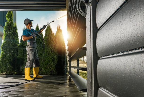 Best Animal Enclosure Cleaning  in Stock Island, FL